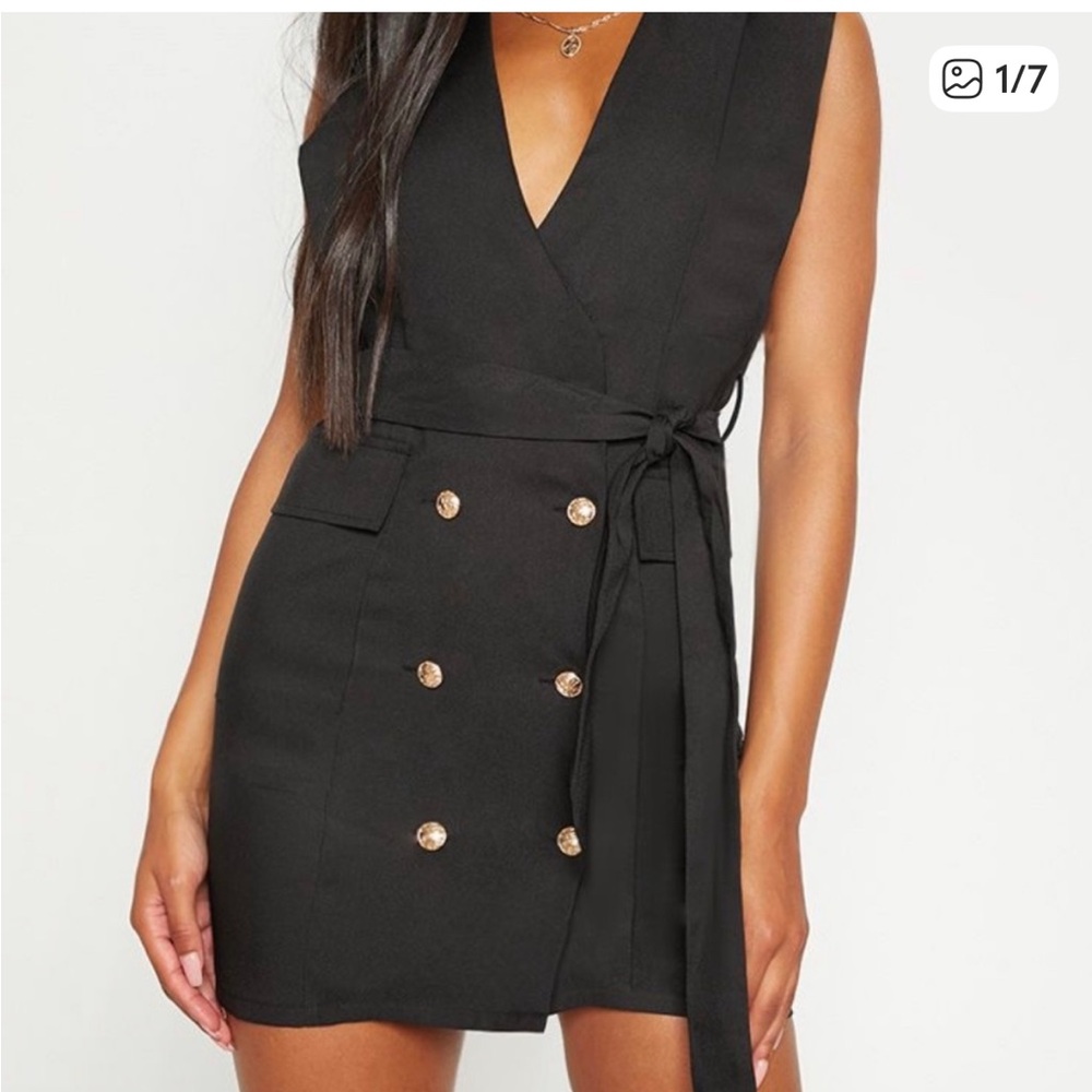 Black Sleeveless Gold Button Detail Blazer Dress